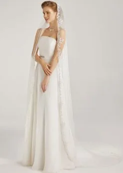 Voile Mariage Long En Dentelle Ivoire Perlée Lucia