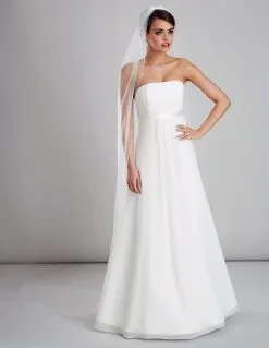 Voile De Mariée Très Long Avec 55 Strass Swarovski Cornelia