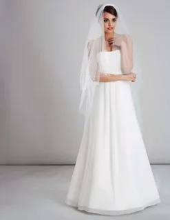 Voile De Mariage Très Long Bordure Festonnée Et Strass Swarosvki Aurora